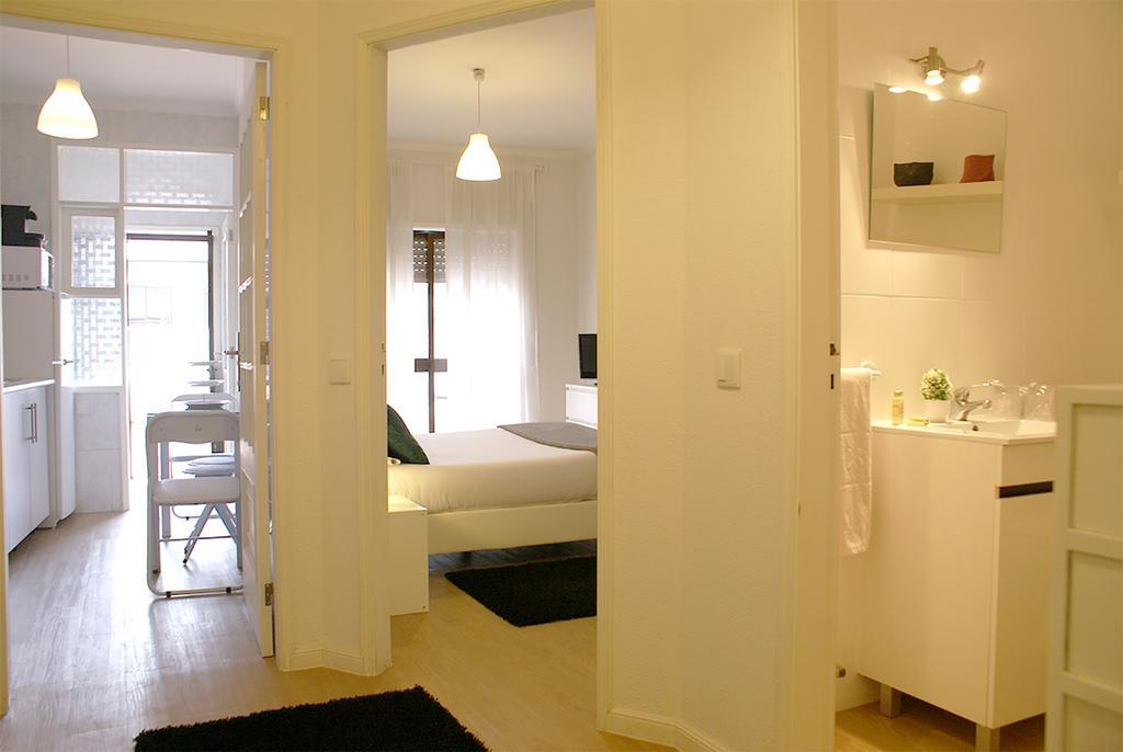 Nove Julho Apartment Порто Екстериор снимка